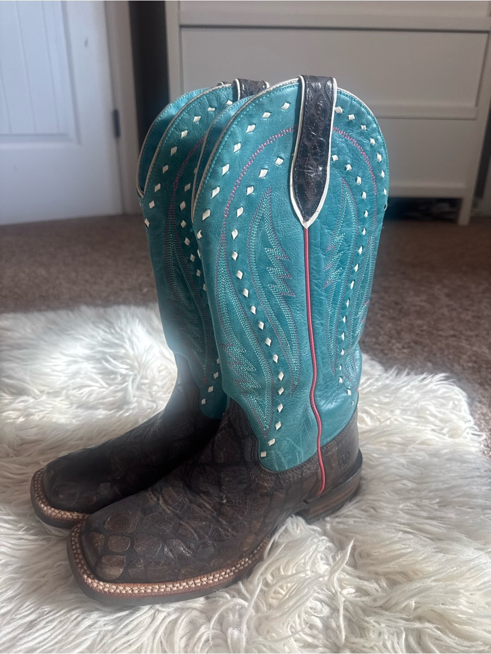 Ariat Turquoise Blue Leather Boot Interior
